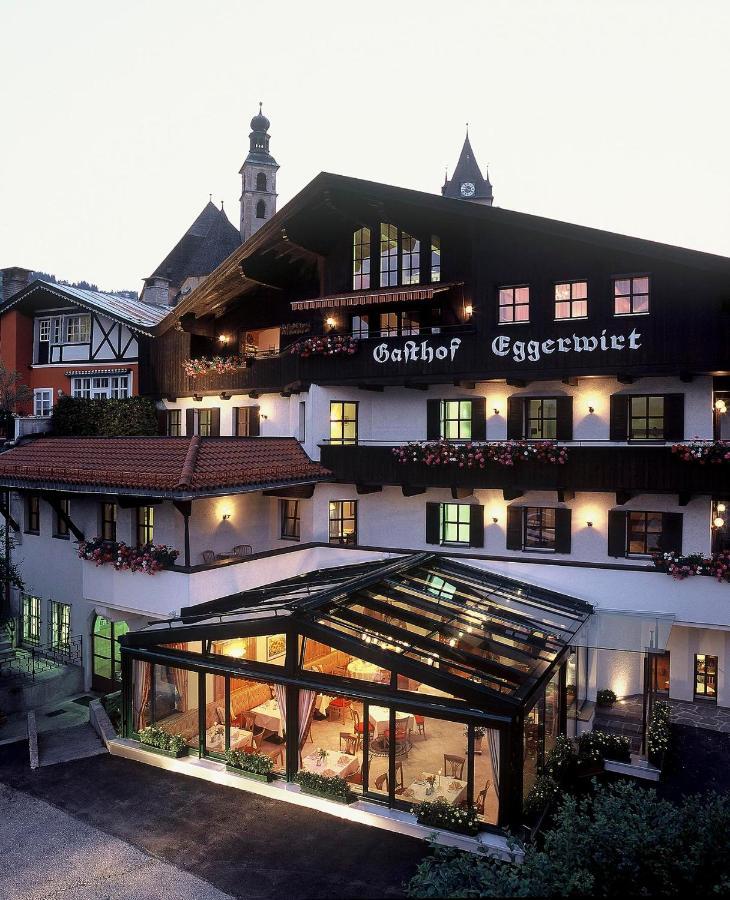 Eggerwirt Kitzbuehel, Hotel & Restaurant Bagian luar foto